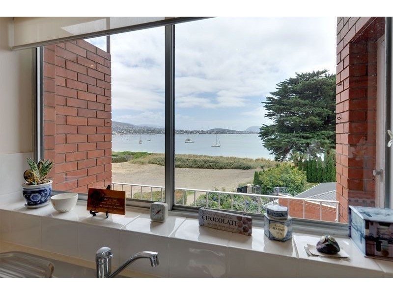 Unit 5/2 Mansell Court, Sandy Bay TAS 7005