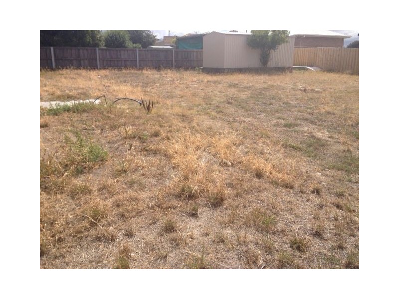 2 Alice Place, Brighton TAS 7030