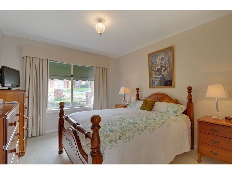 1/4-6 Katrina Court, Lindisfarne TAS 7015