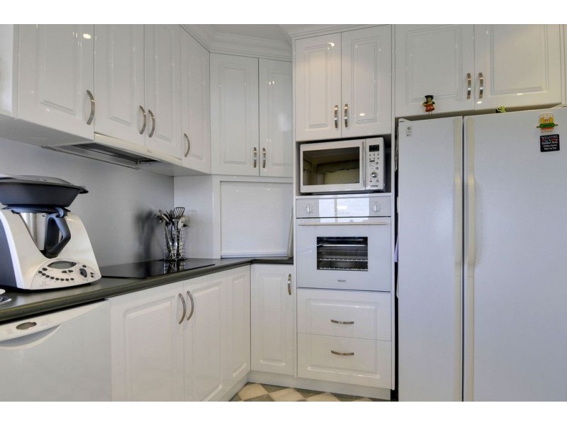 5 Gould Crescent, Rosetta TAS 7010
