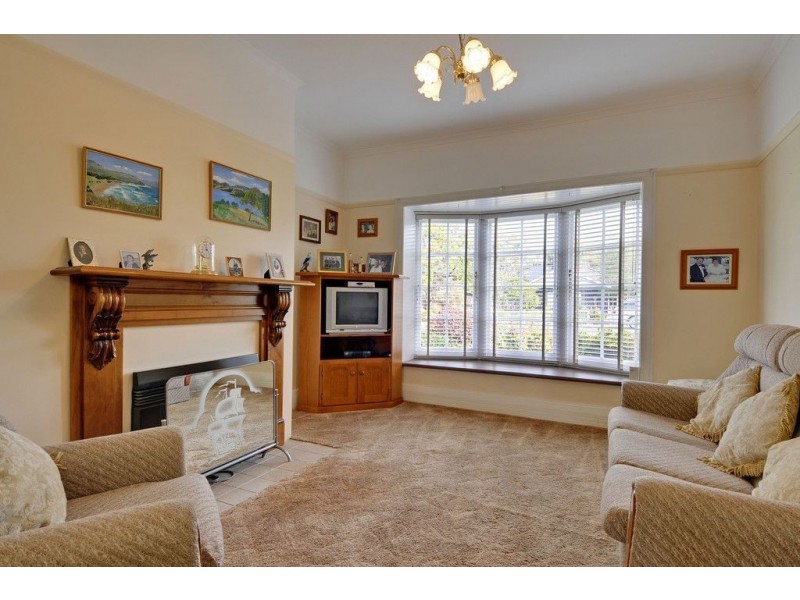 29 Bournville Crescent, Claremont TAS 7011