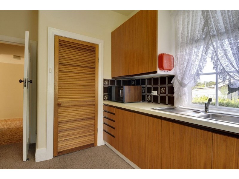 29 Bournville Crescent, Claremont TAS 7011