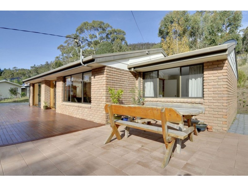 197 Waterworks Road, Dynnyrne TAS 7005