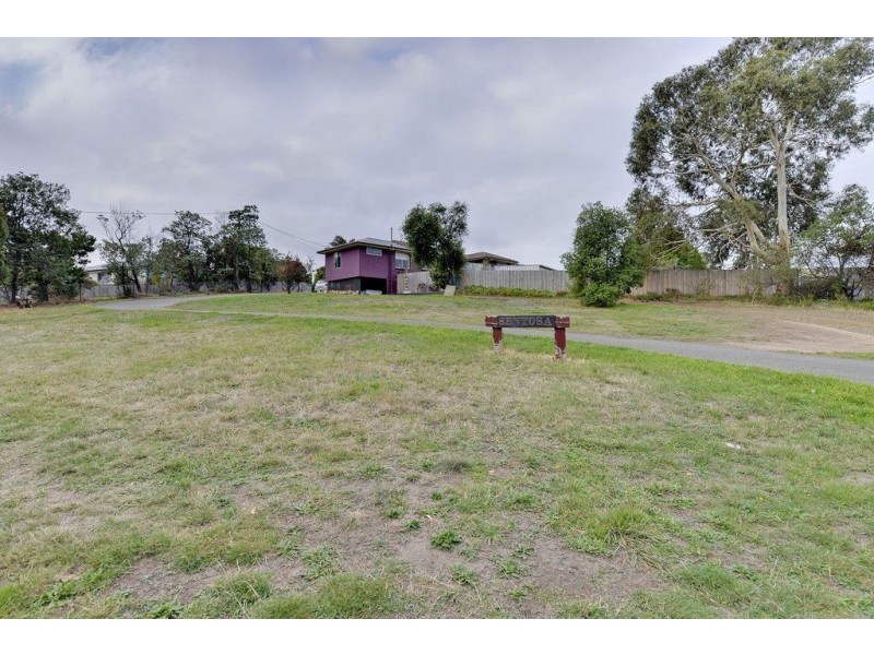 63 Grange Road East, Rokeby TAS 7019