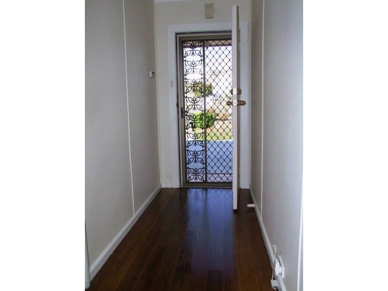 1/4 La Perouse Street, Warrane TAS 7018