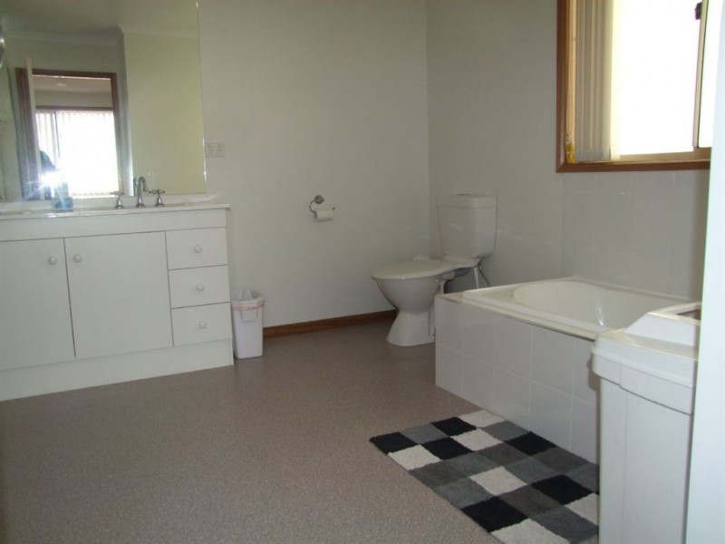 4 Protea Street, Primrose Sands TAS 7173