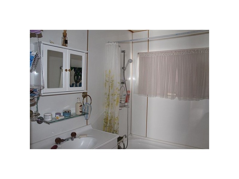 18 Midden Road, Primrose Sands TAS 7173