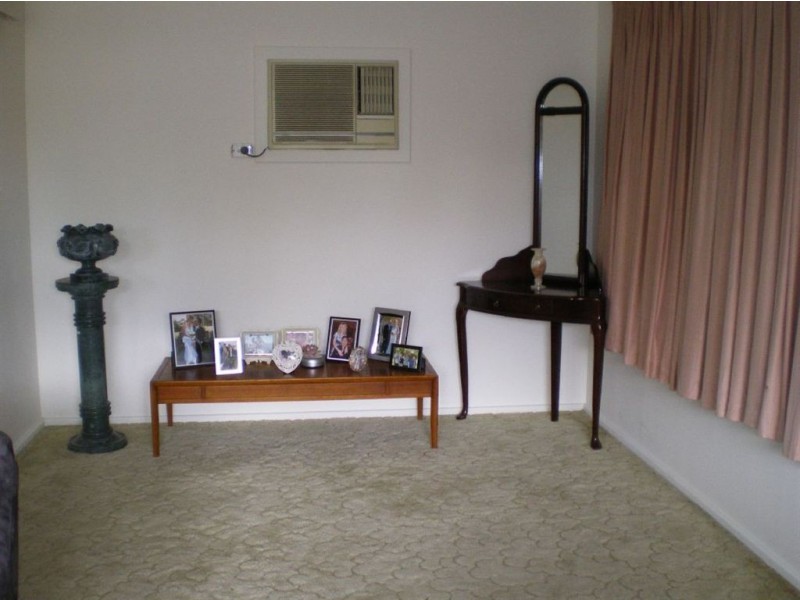 25 Pinetree Gully Road, Willetton WA 6155