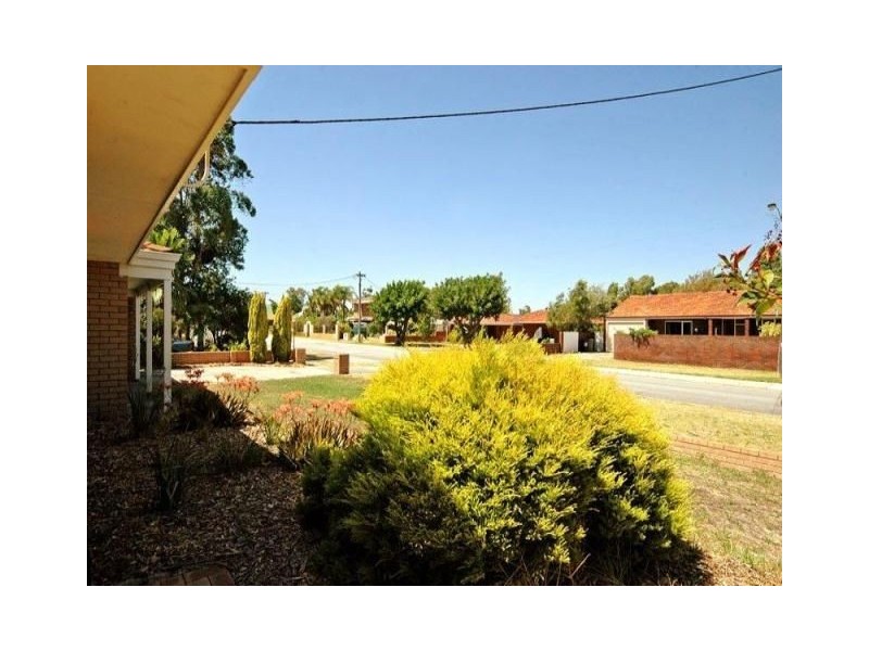 26 Streatham Street, Beckenham WA 6107