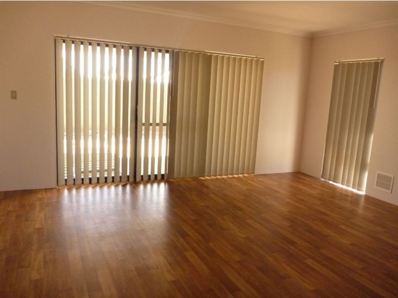 34 Drummond Street, Helena Valley WA 6056