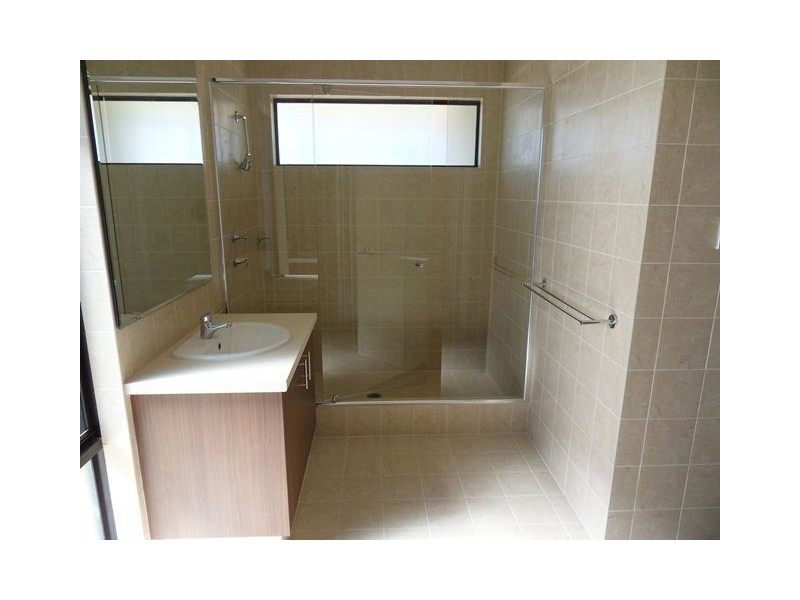 36 Drummond Street, Helena Valley WA 6056