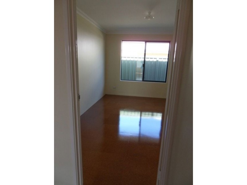 36 Drummond Street, Helena Valley WA 6056