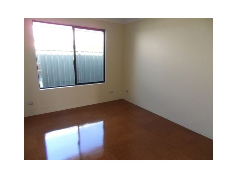 36 Drummond Street, Helena Valley WA 6056