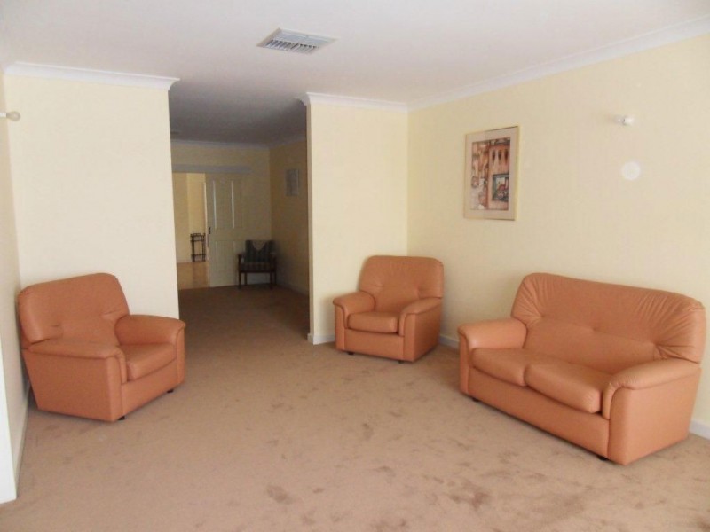 213 Warton Road, Thornlie WA 6108
