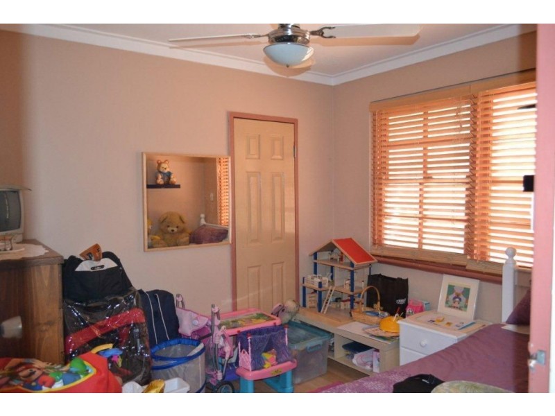 1 Rayne Street, Maddington WA 6109