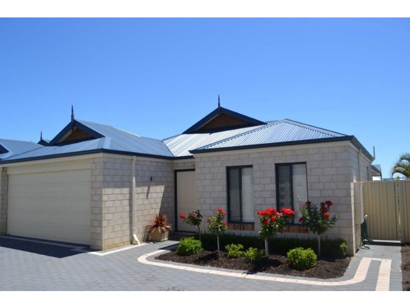 4/3 Sofia Rise, Southern River WA 6110