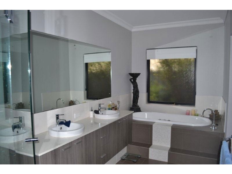 84 Daleford Way, Southern River WA 6110