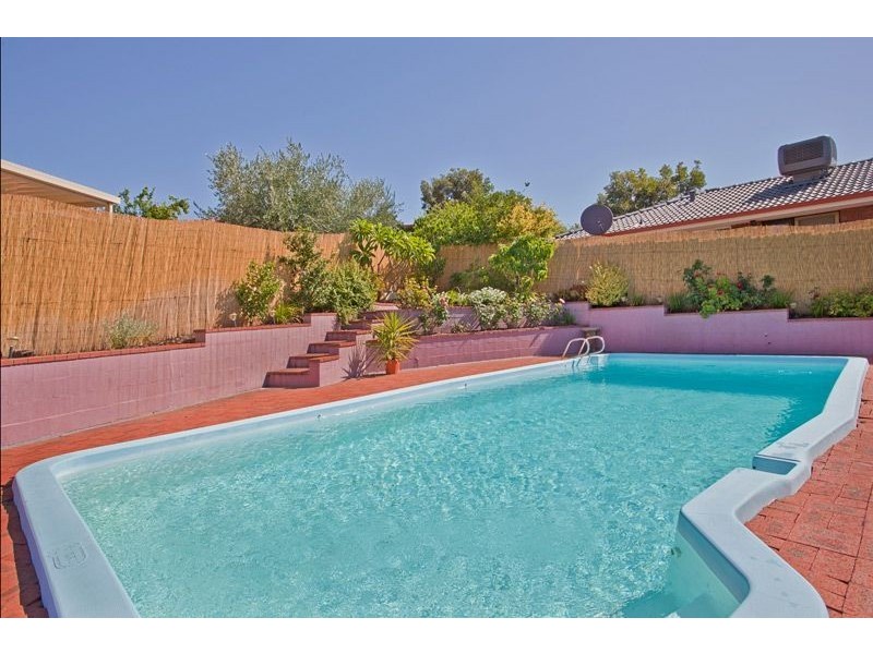 4 Placina Place, Willetton WA 6155