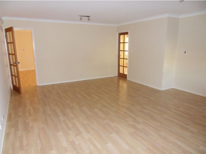 227 Amherst Road, Canning Vale WA 6155