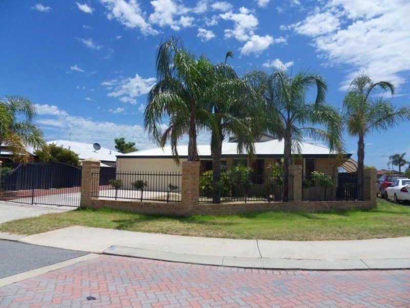 1 Pearce Court, Huntingdale WA 6110