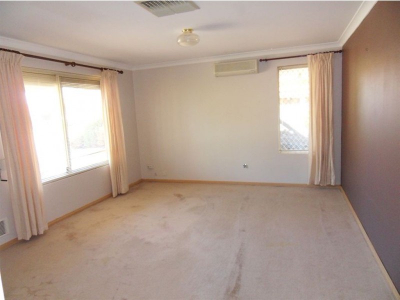 9 Kanani Drive, Canning Vale WA 6155