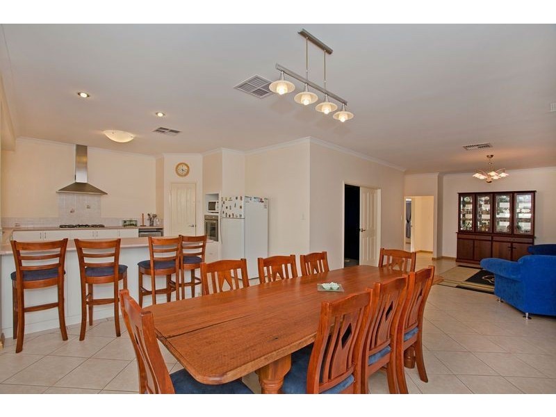 34 Blanche Street, Gosnells WA 6110