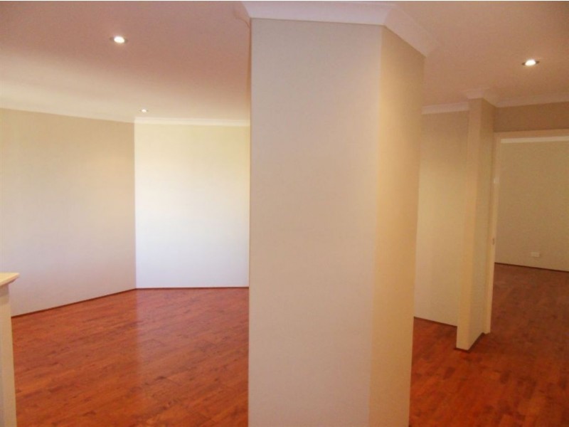 5 McKenzie Corner, Bertram WA 6167