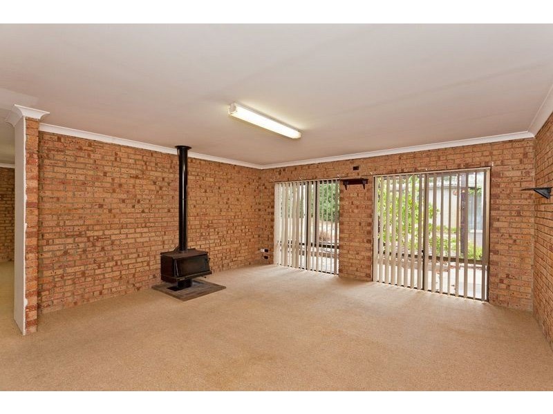 16 Juniper Way, Willetton WA 6155