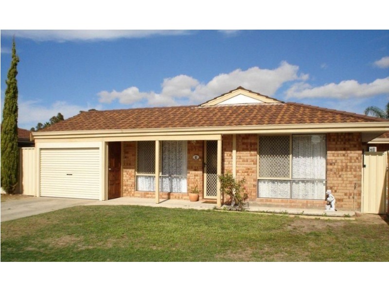 15/13 Cedar Way, Maddington WA 6109