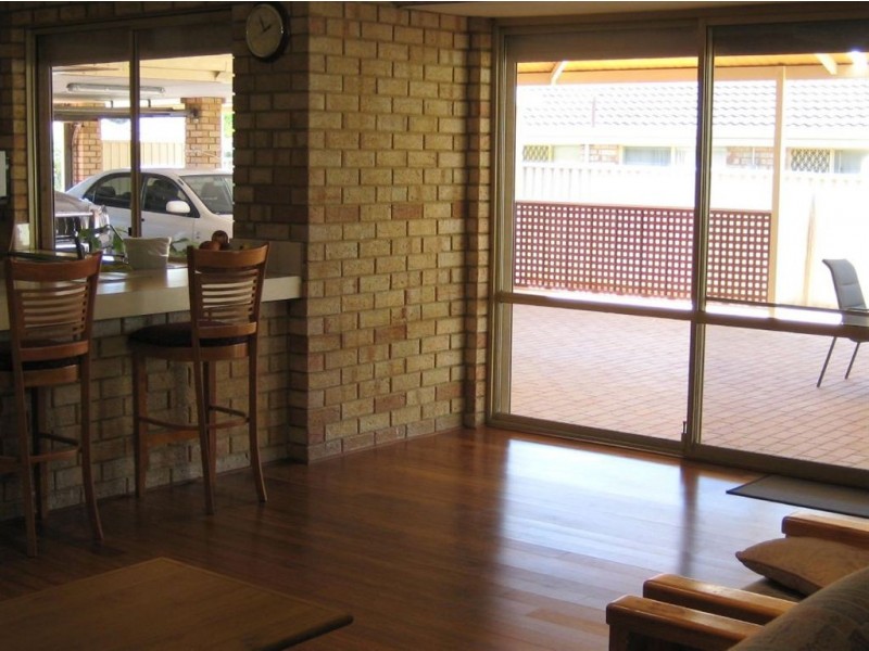 7 Lisbon Court, Parkwood WA 6147