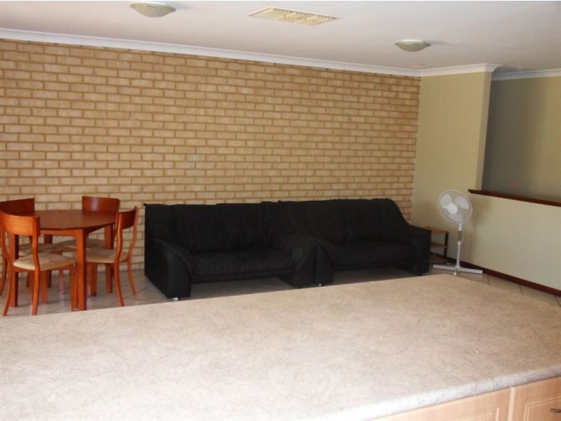 85 Harpenden Street, Huntingdale WA 6110