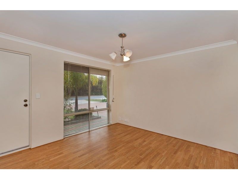 12 McLean Road, Canning Vale WA 6155