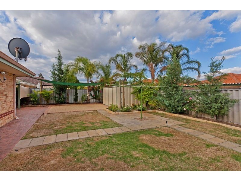 12 McLean Road, Canning Vale WA 6155