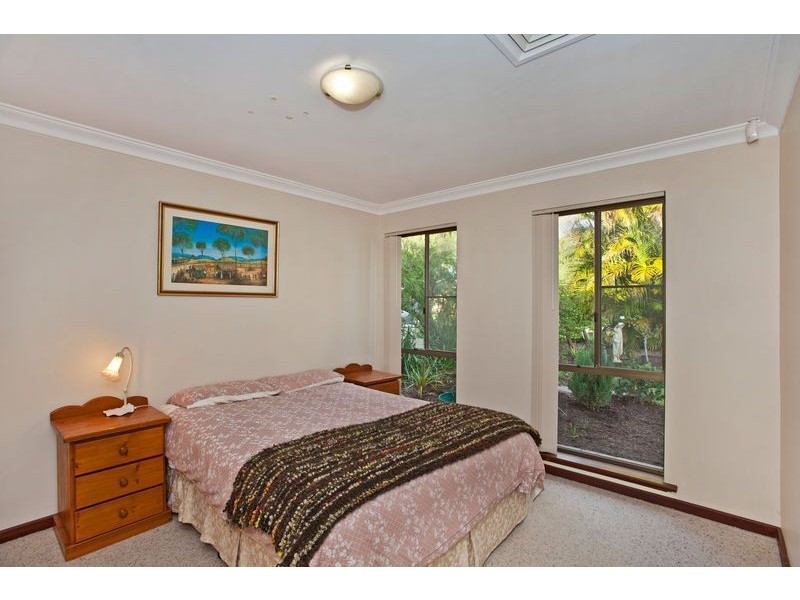 14 McLeish Place, Thornlie WA 6108