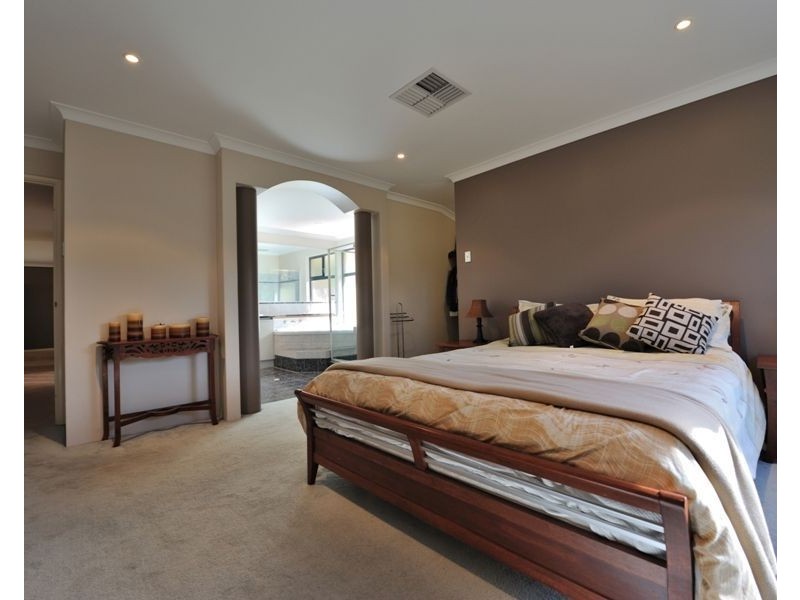 56 Gundaring Turn, Canning Vale WA 6155