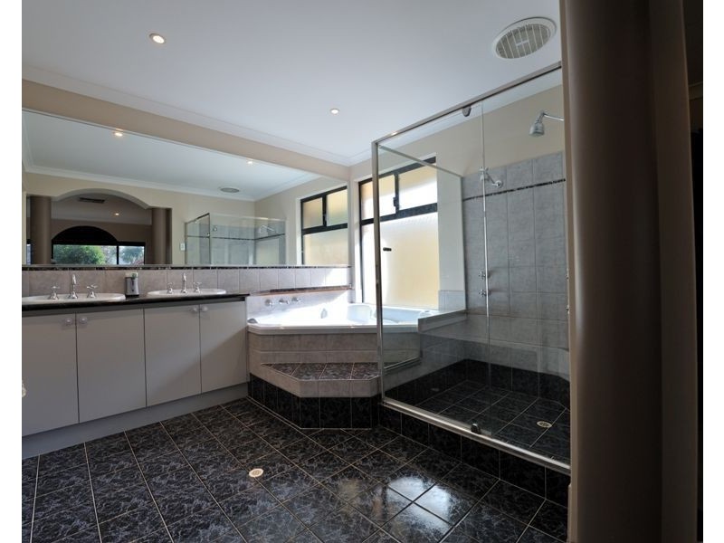 56 Gundaring Turn, Canning Vale WA 6155