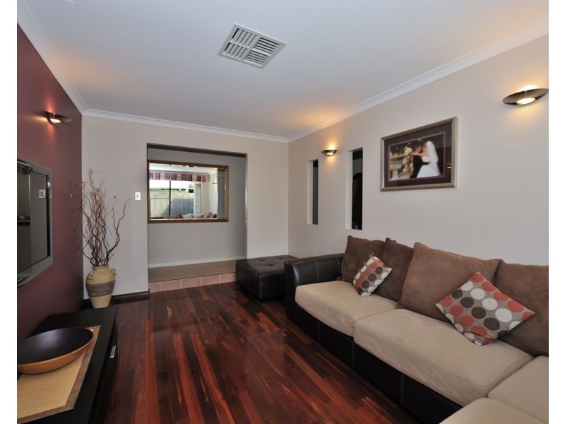 56 Gundaring Turn, Canning Vale WA 6155