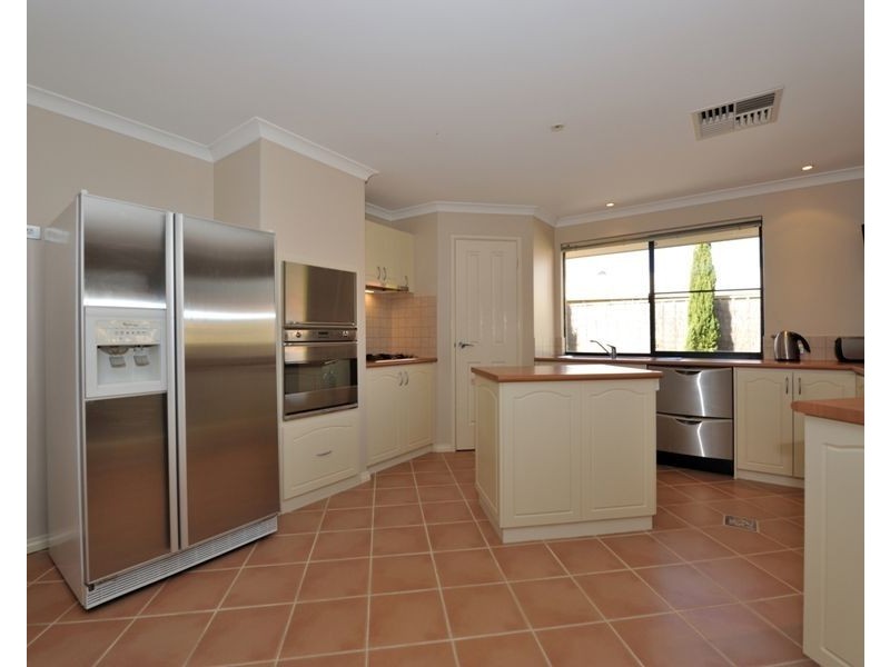 56 Gundaring Turn, Canning Vale WA 6155