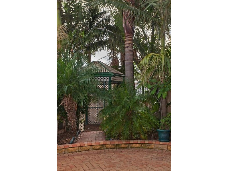 53 Ropele Drive, Parkwood WA 6147