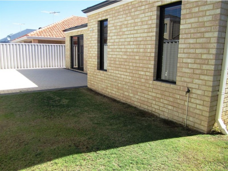 40 Carlton Loop, Canning Vale WA 6155