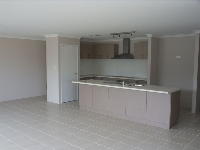 38 St Agnes Green, Southern River WA 6110