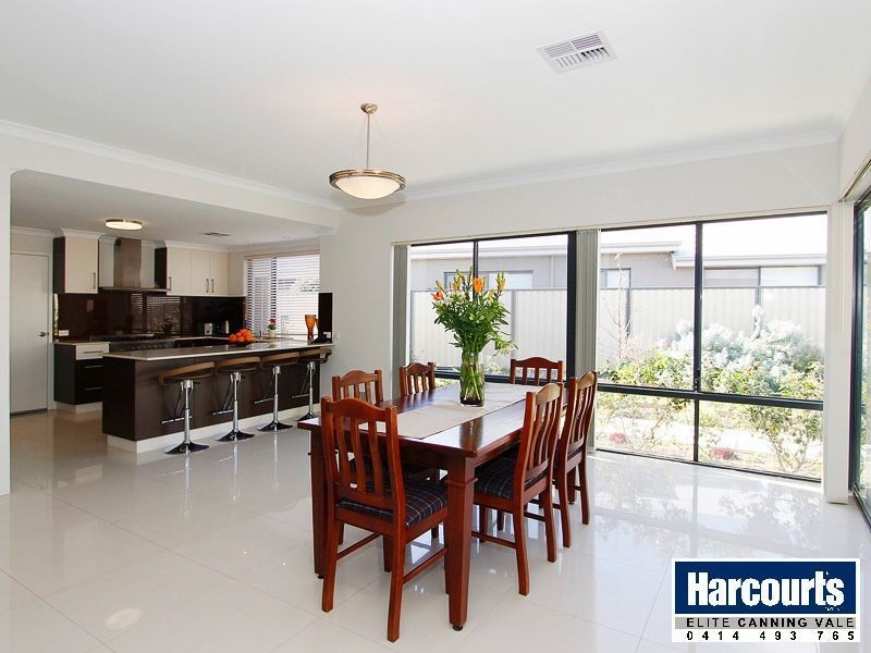 15 Butchart Turn, Aubin Grove WA 6164