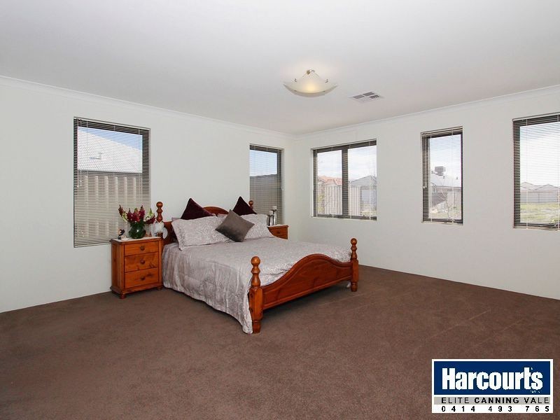 15 Butchart Turn, Aubin Grove WA 6164