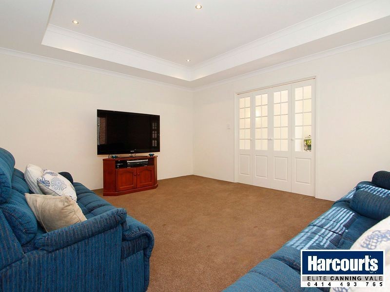 15 Butchart Turn, Aubin Grove WA 6164
