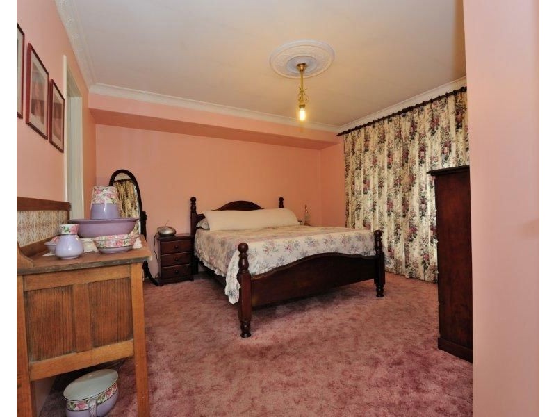 41 Canterbury Drive, Willetton WA 6155