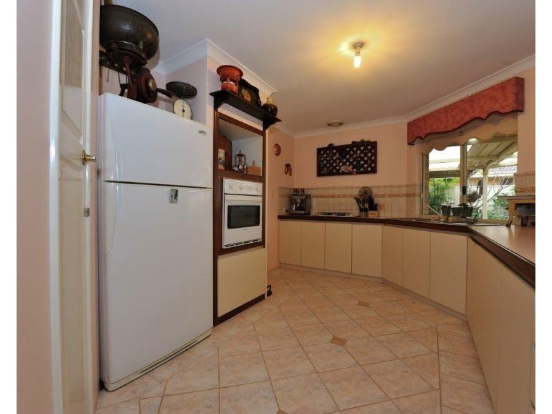 41 Canterbury Drive, Willetton WA 6155