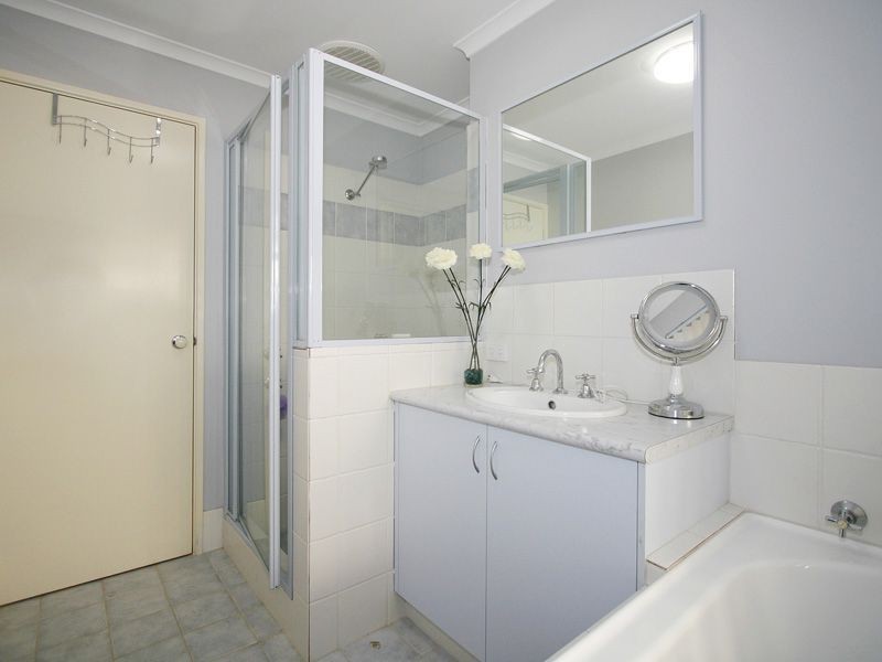 21 Koomba Rise, Bertram WA 6167