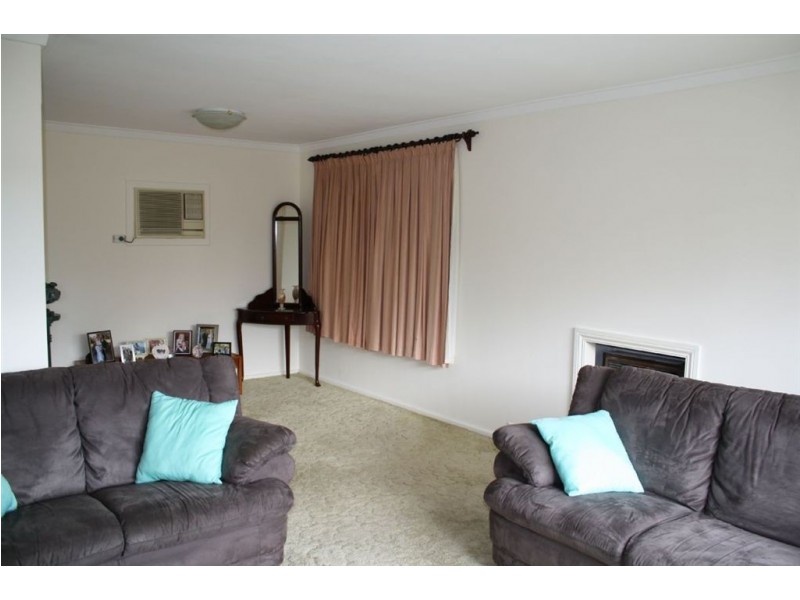 25 Pinetree Gully Road, Willetton WA 6155