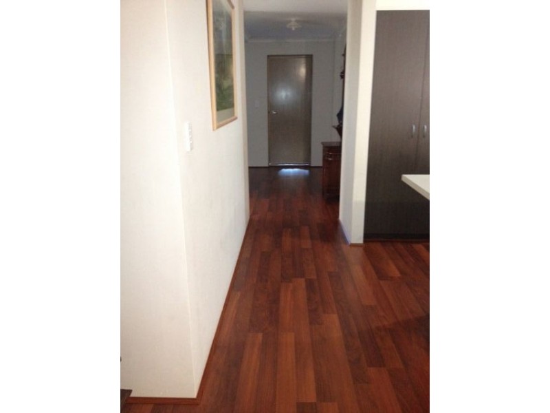 8 Derby Lane, Harrisdale WA 6112