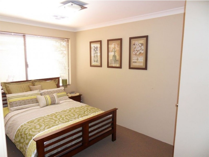 11 Calgary Street, Southern River WA 6110